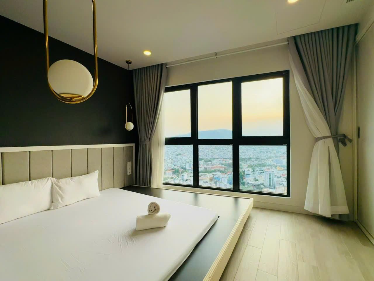 2-Bedroom Apartment