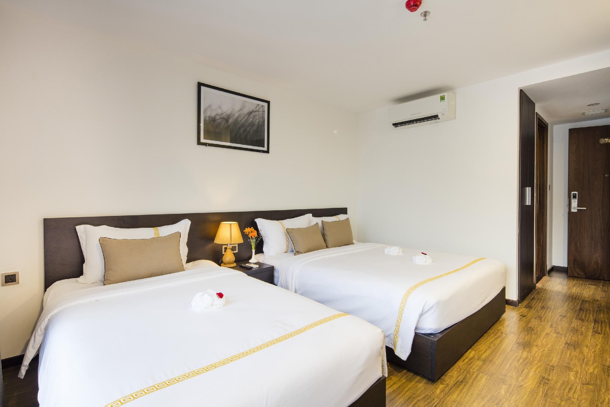 Triple Room - 1 Double Bed and 1 Single Bed