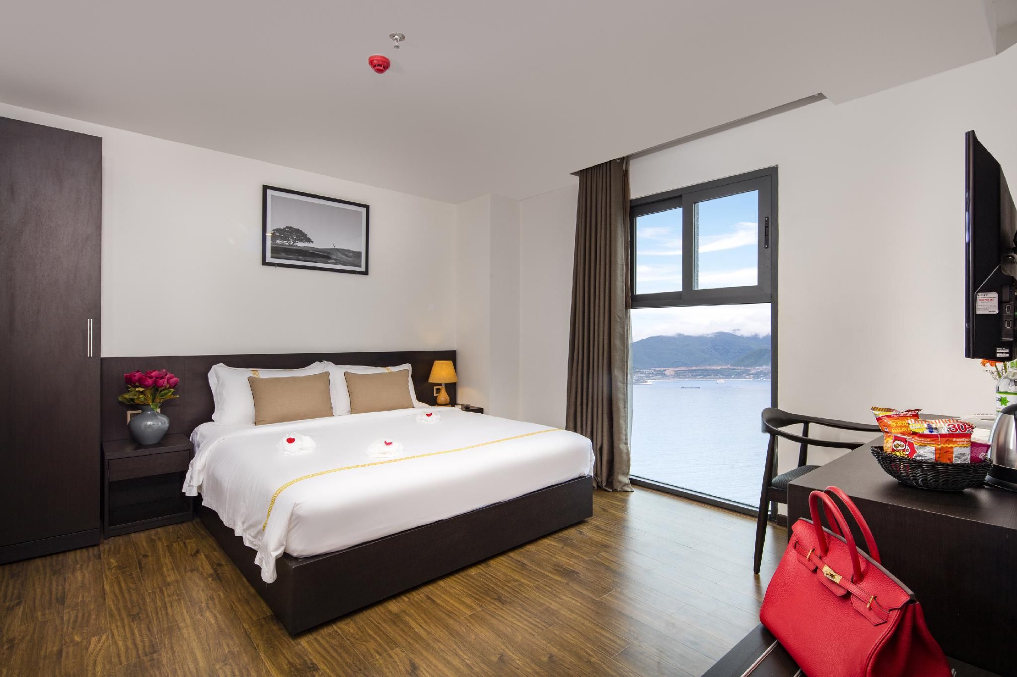 Deluxe Sea Side Double
