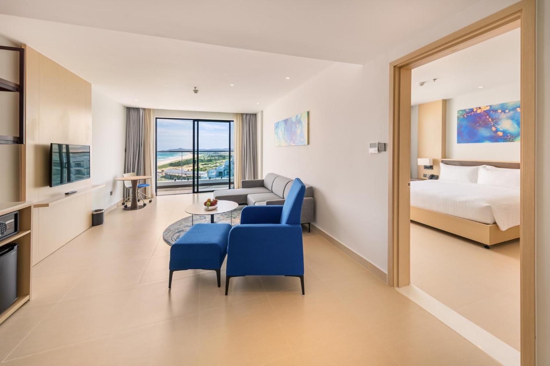 King Suite with Sea View