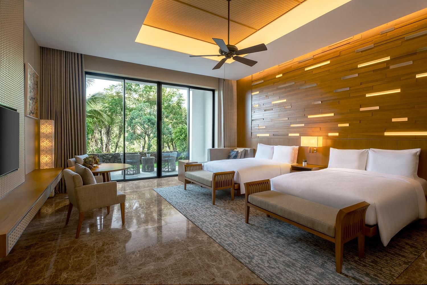 Deluxe Double Balcony