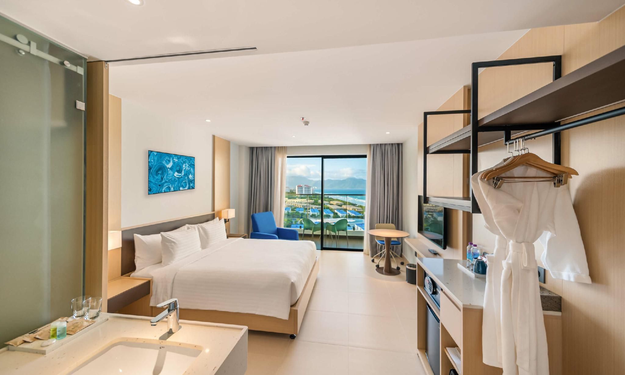 Deluxe Sea View
