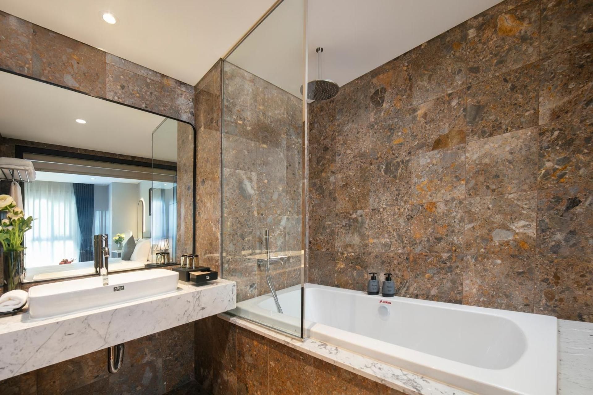 Grand Deluxe Double Room