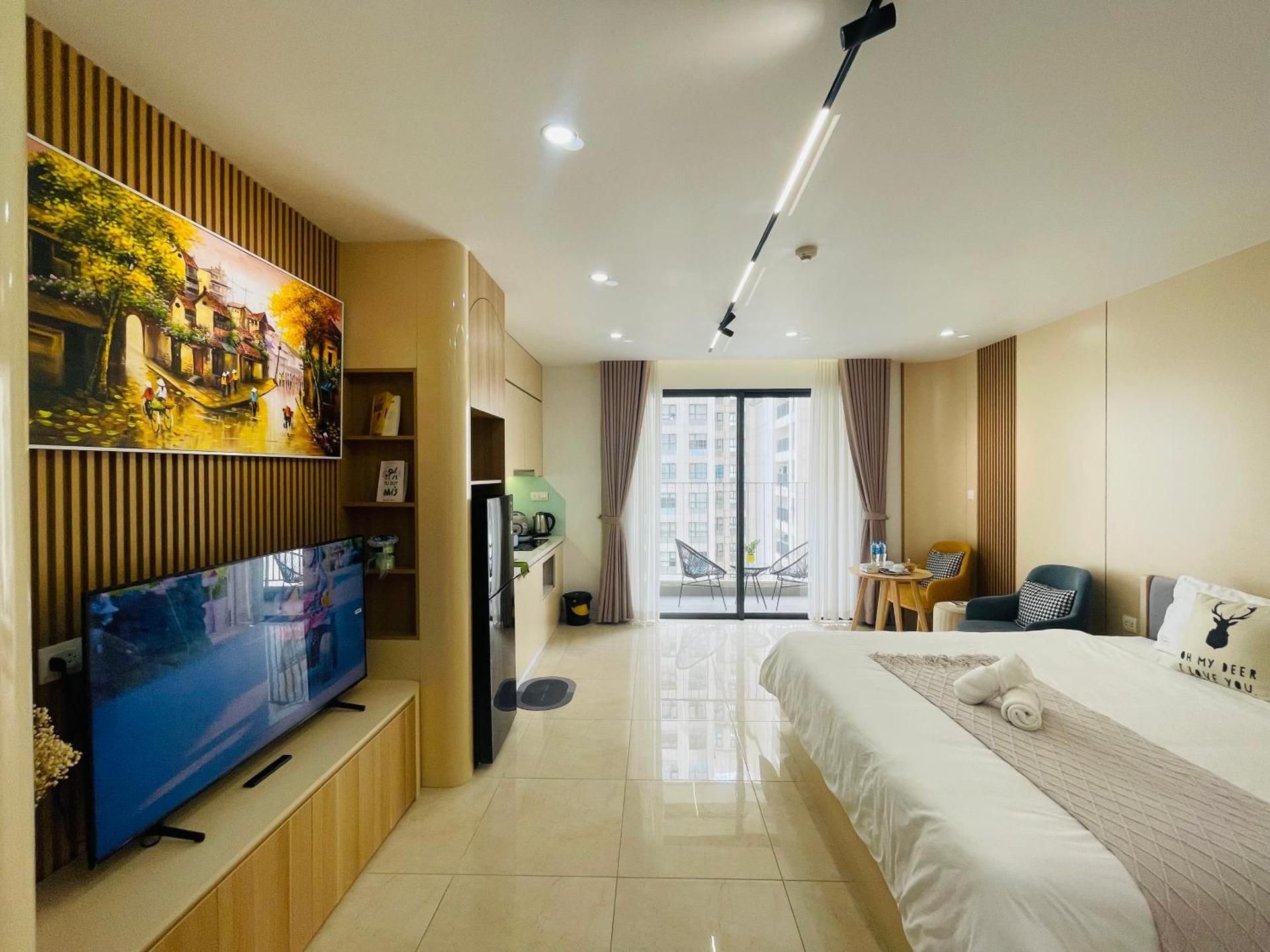 Studio Apartment