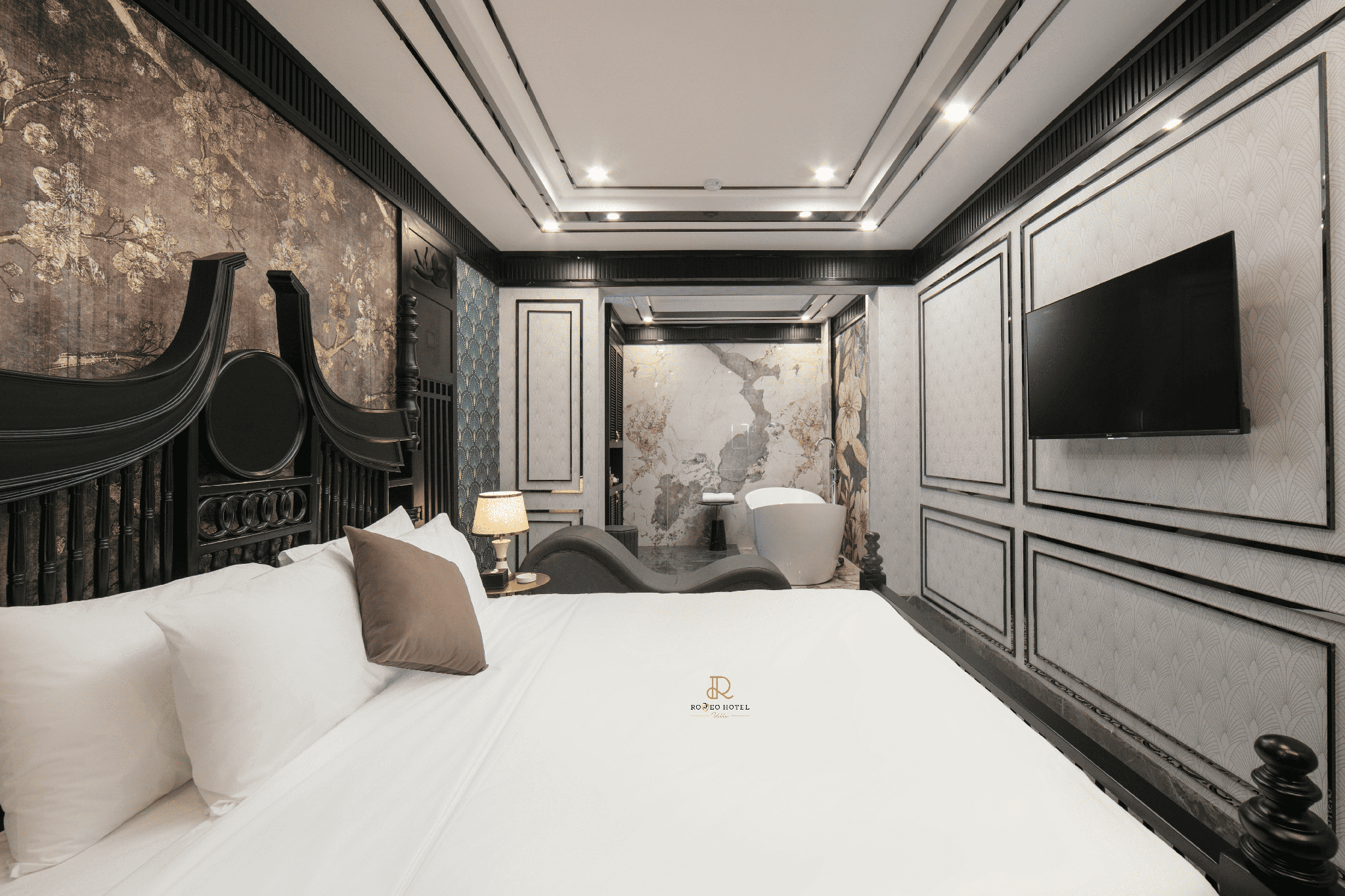 Indochine Deluxe