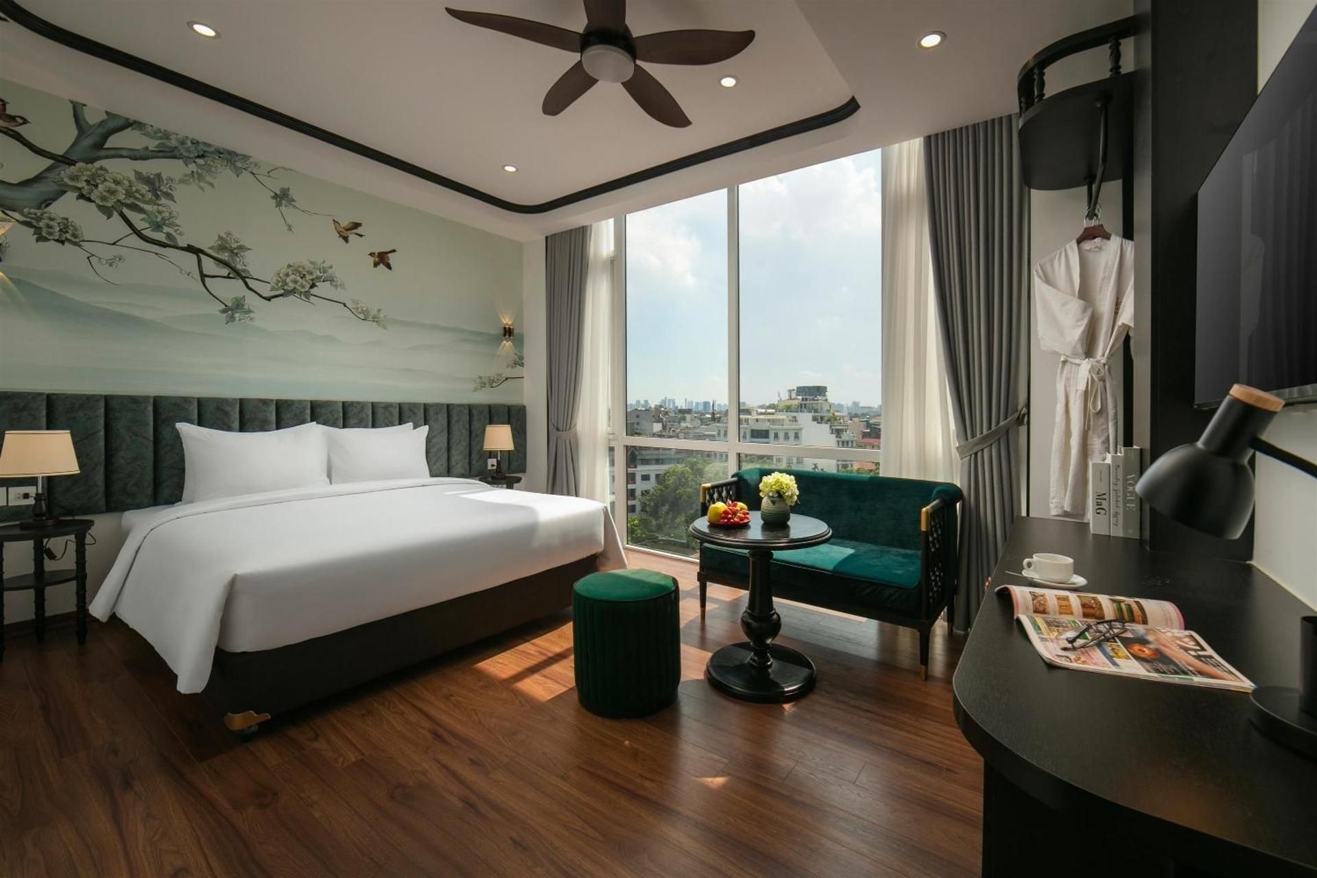 Suite with City View