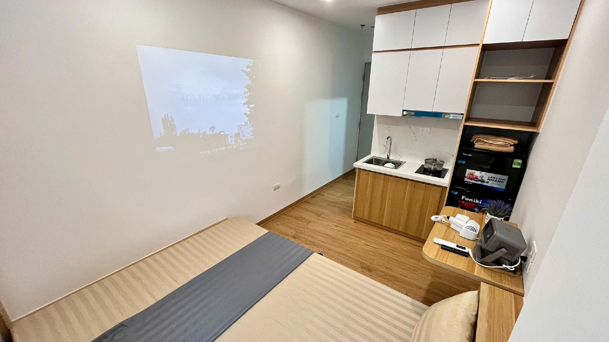 Studio Apartment