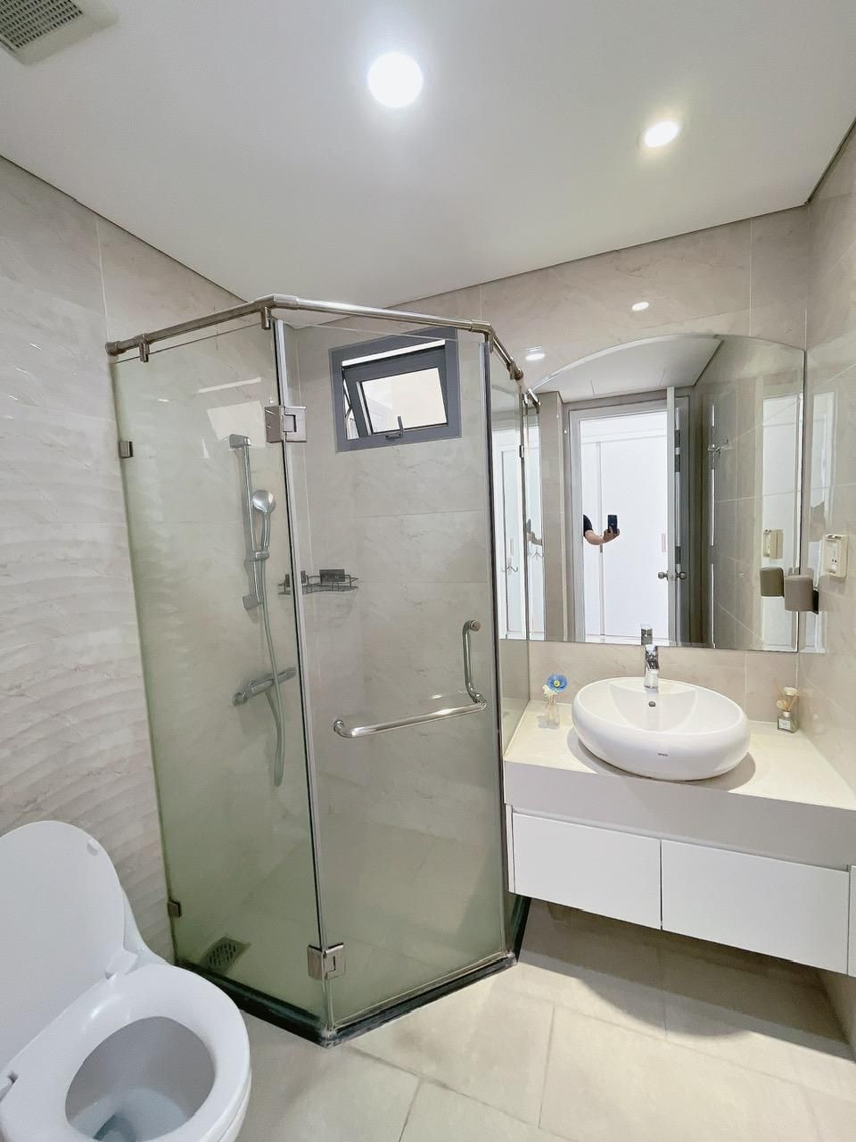 3 Bedroom Apartment, City view Self Entry