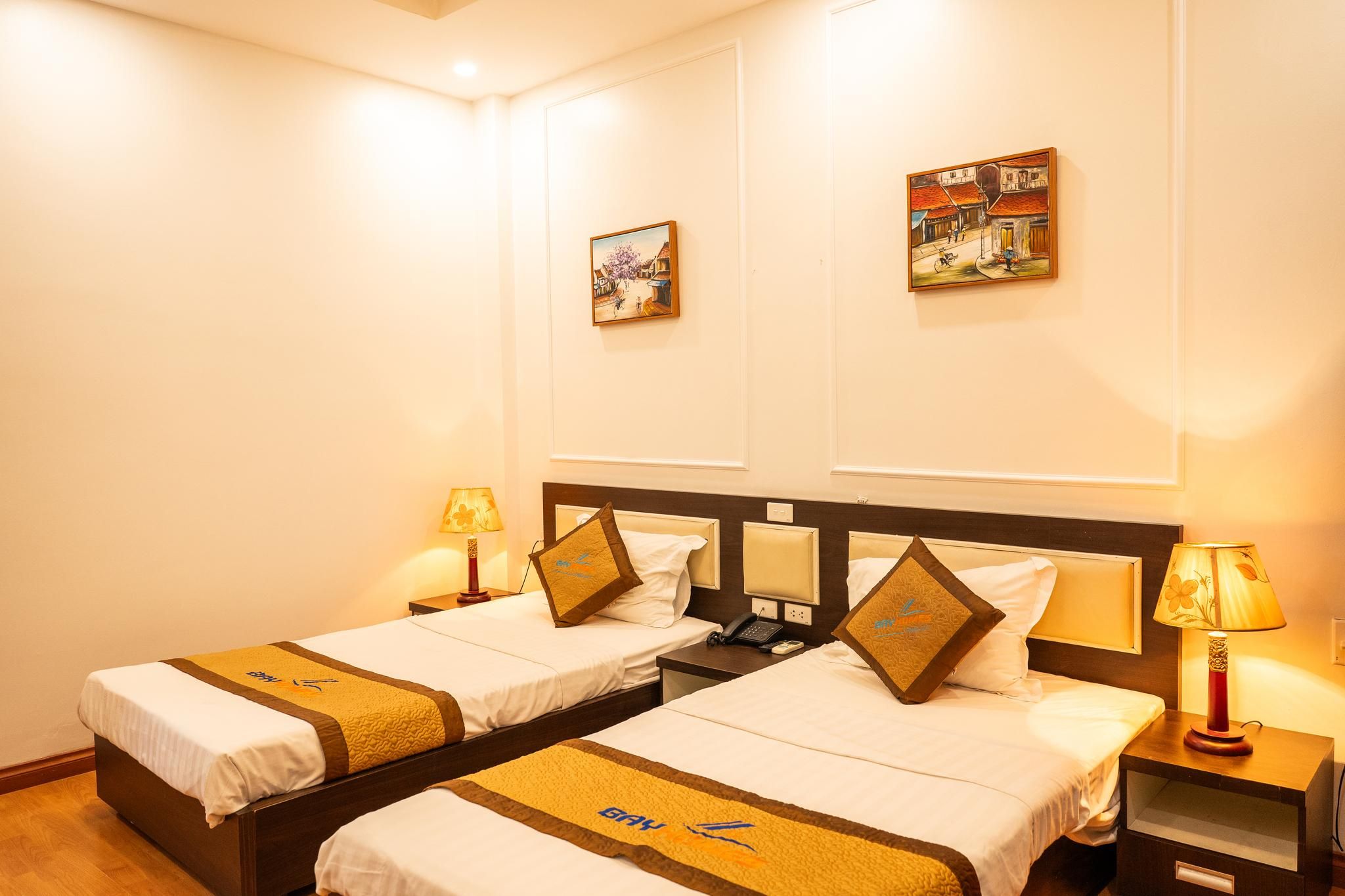 2 Single Beds Standard