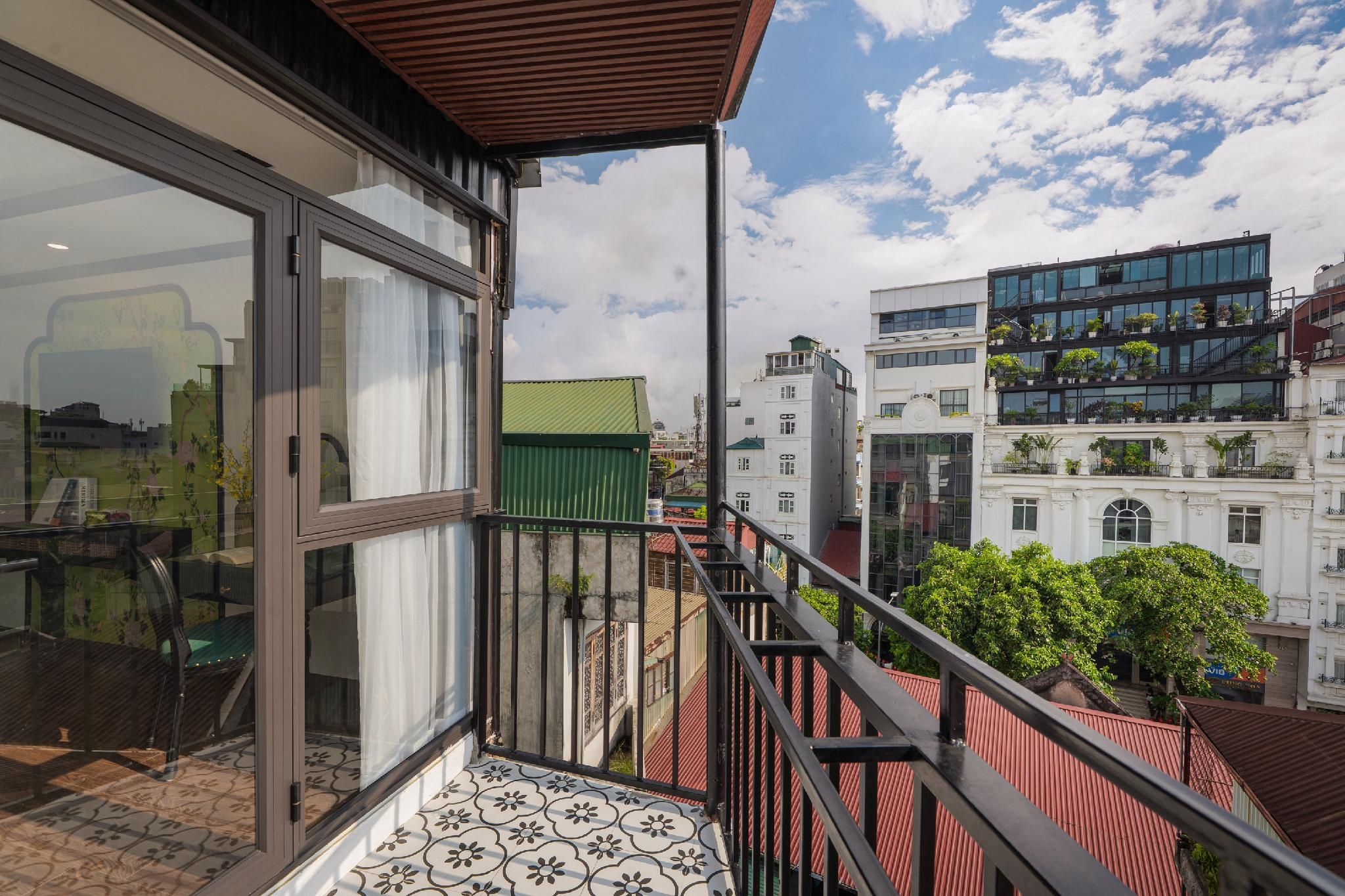 Family Suite with Balcony