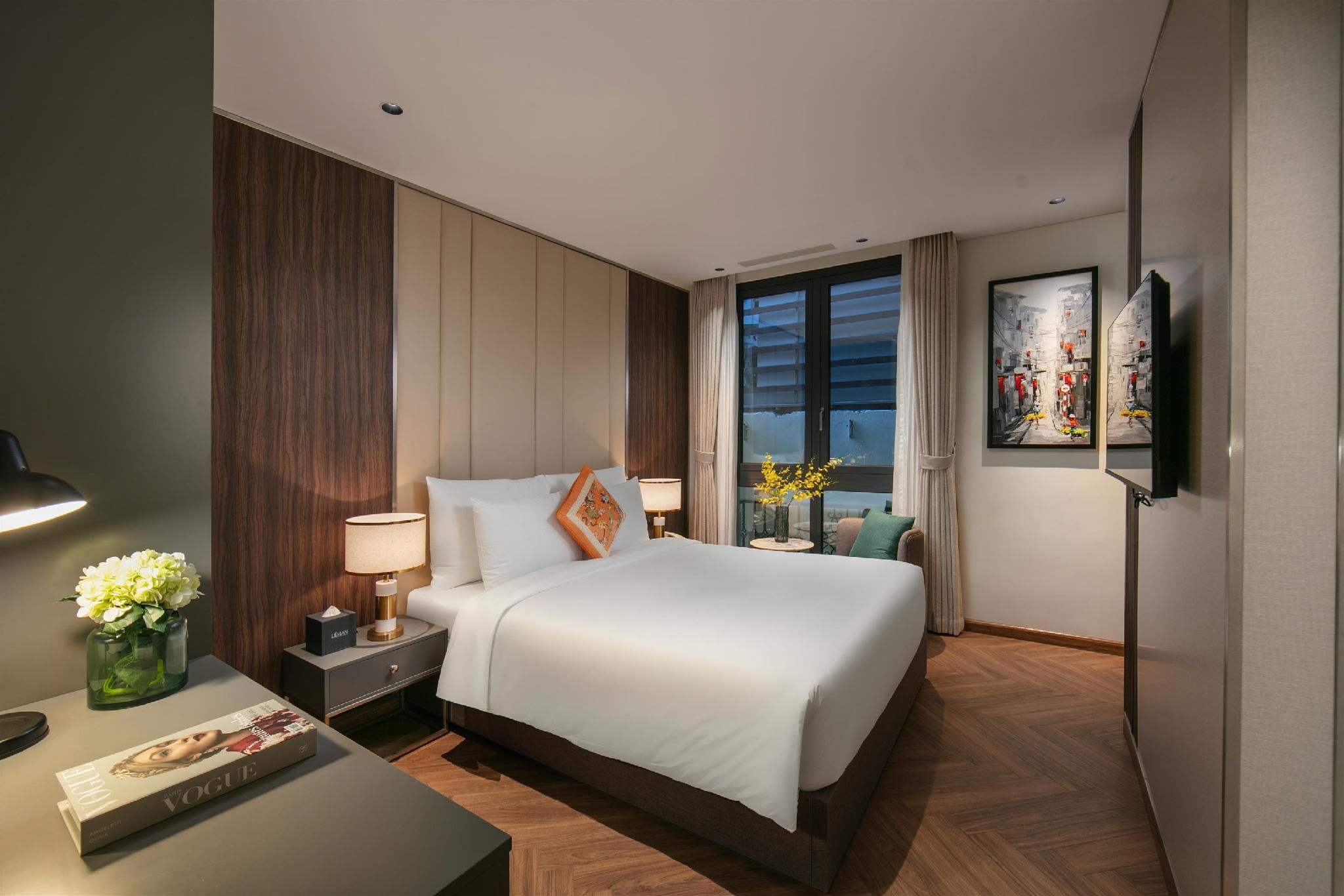 Superior Room with Bathtub