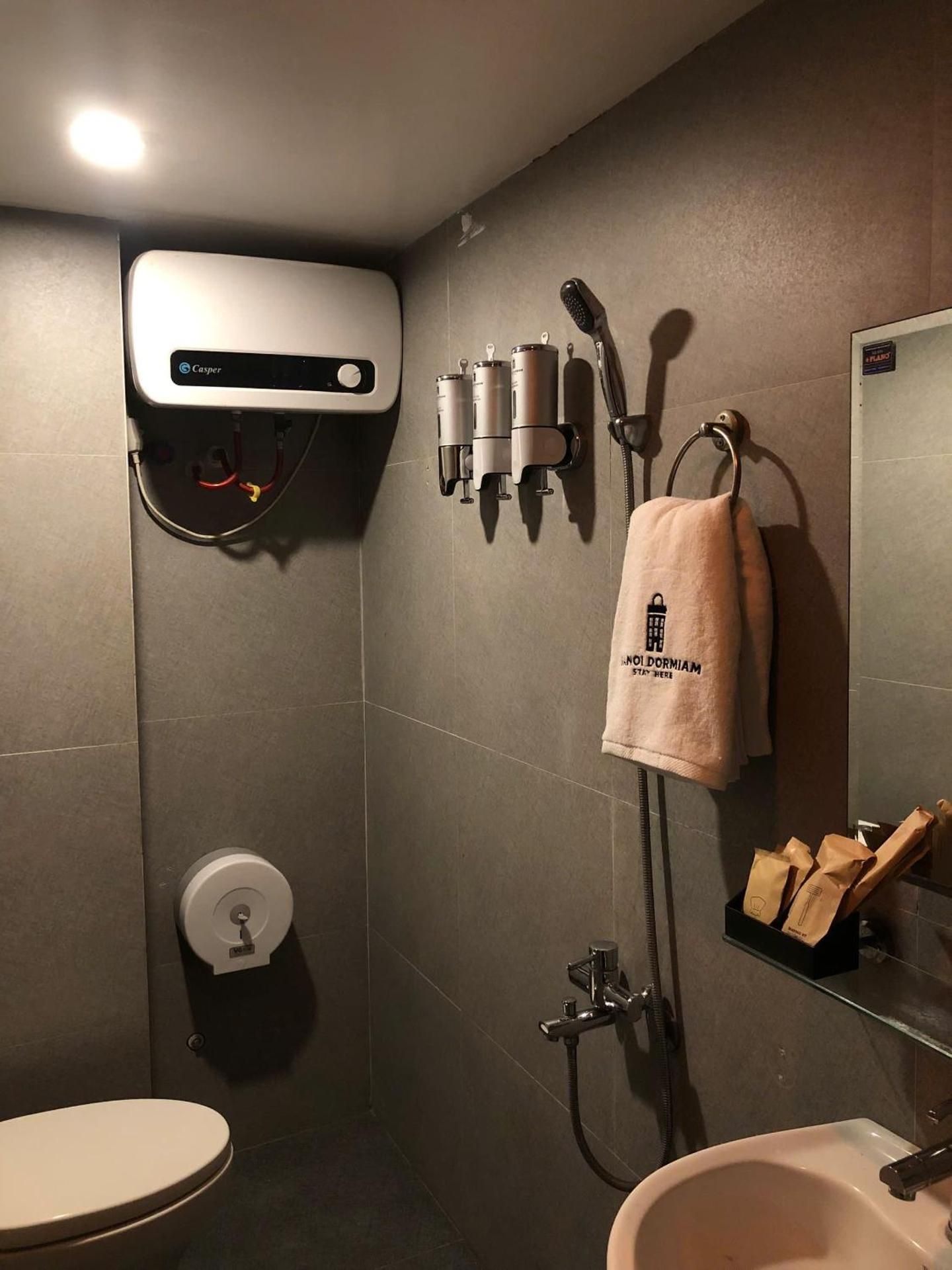 Single Bed in Male Dormitory Room with Shared Bathroom