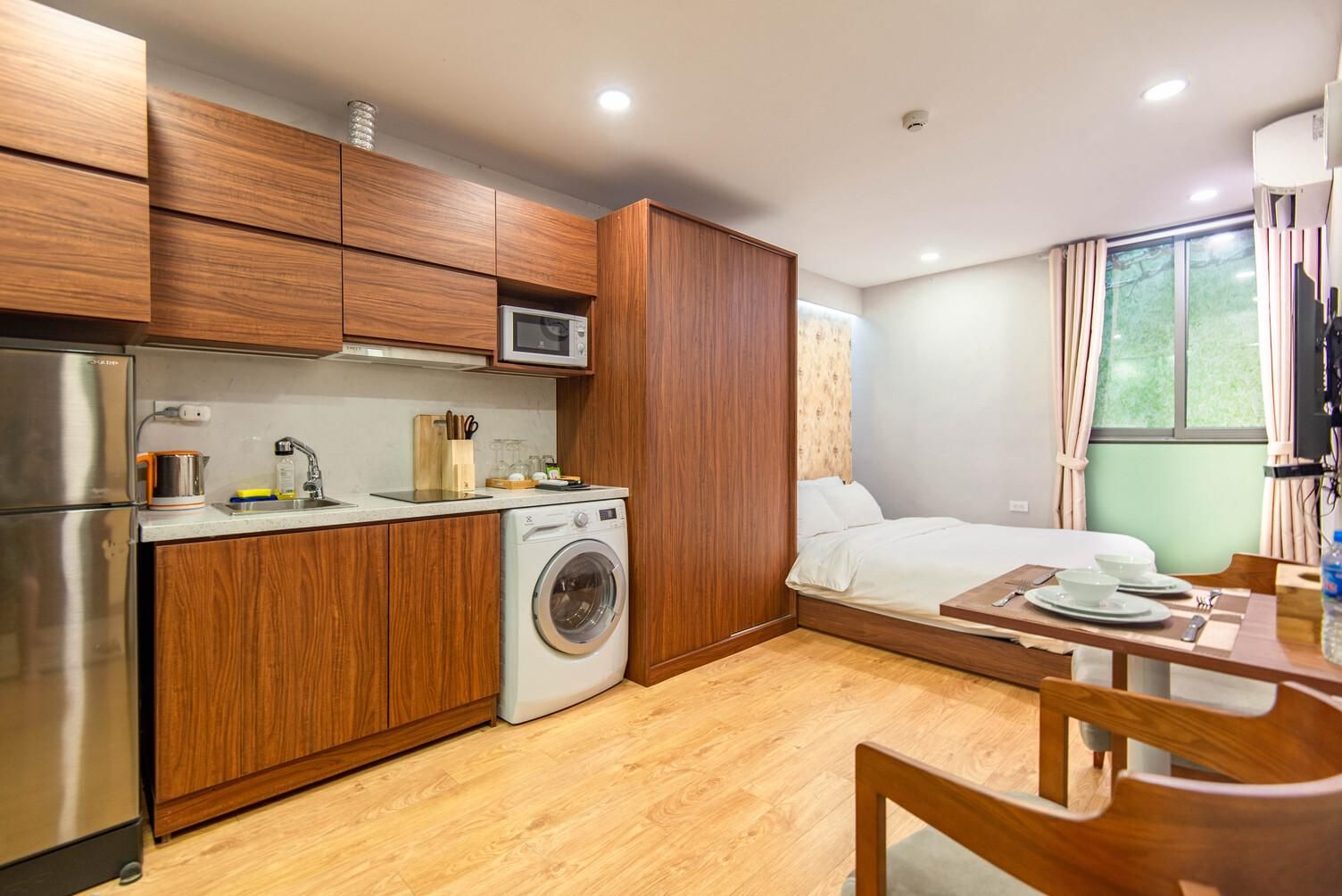 Ha Noi Lakeside Hotel and Residence Standard Double 2