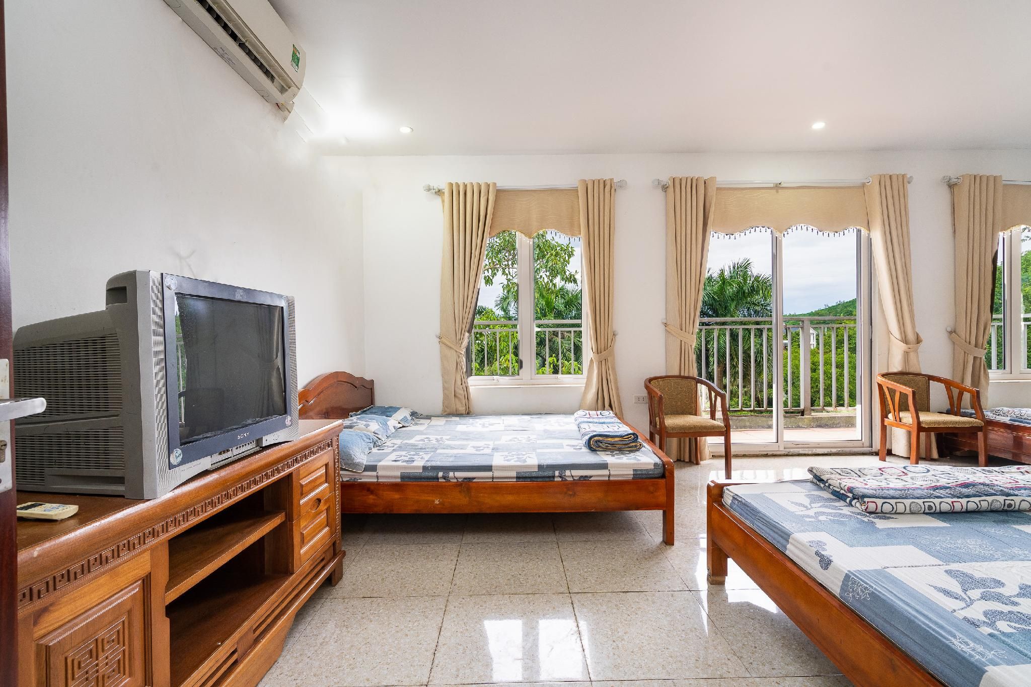 5 Bed - Non-AC Room