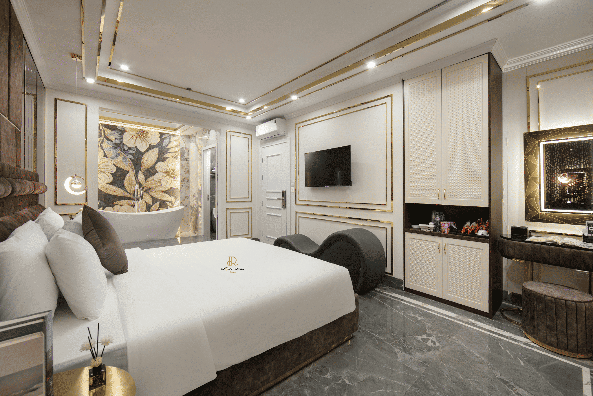 Luxury Room