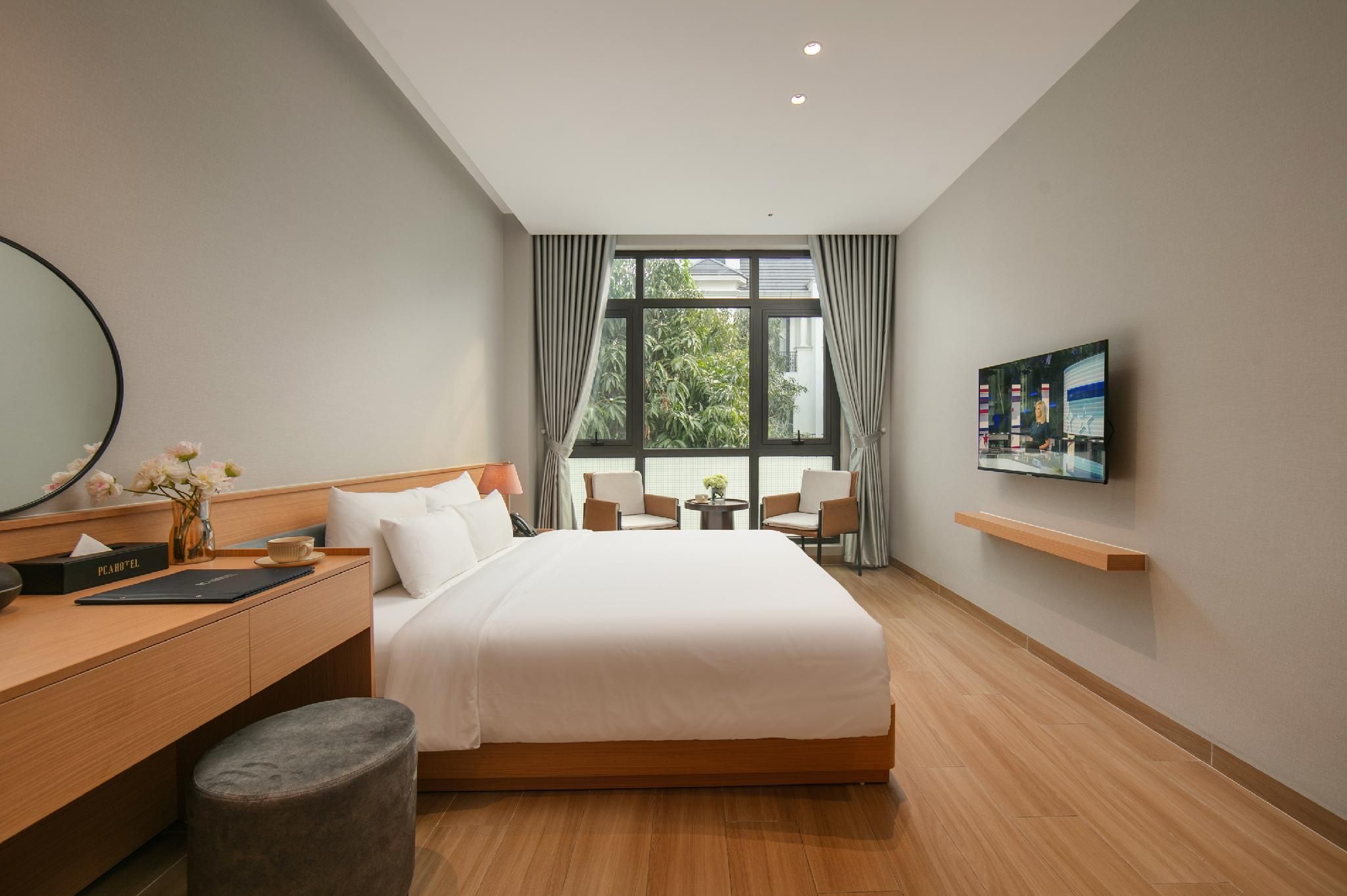 Deluxe - 1 Bedroom Apartment Garden view