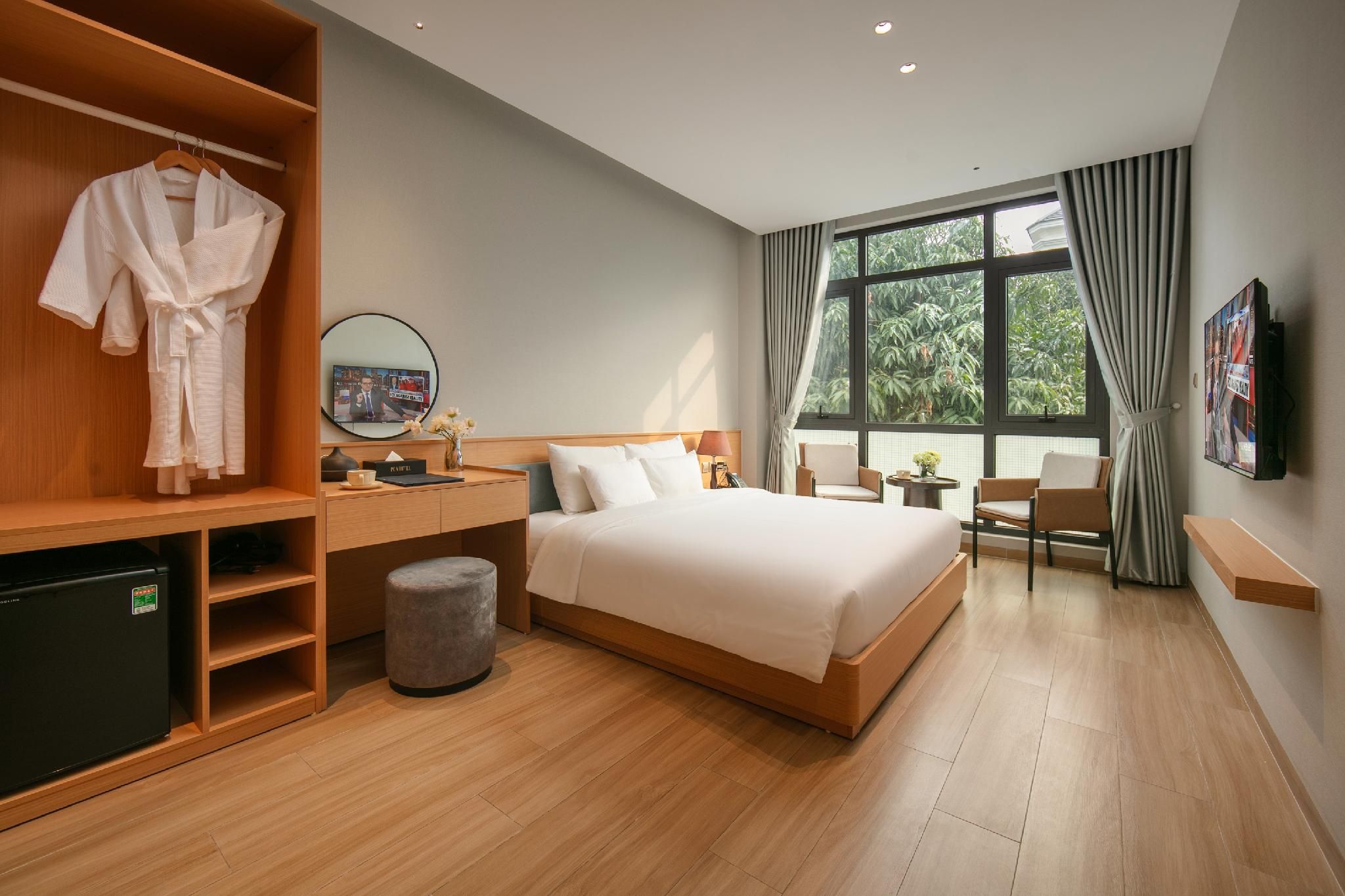 Deluxe - 1 Bedroom Apartment Garden view