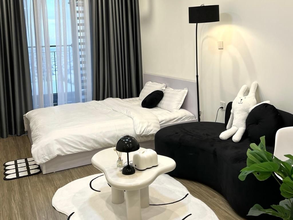Standard - 1 Double Bed with Balcony