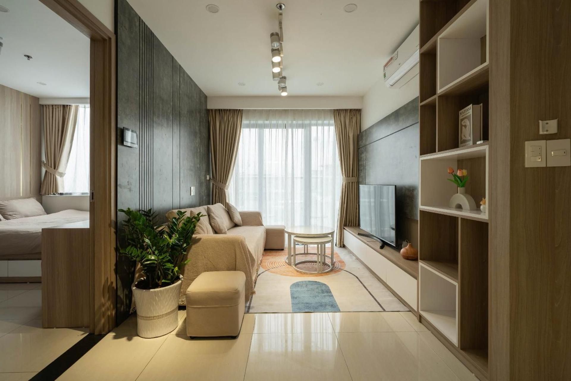Two-Bedroom Deluxe Apartment with Balcony