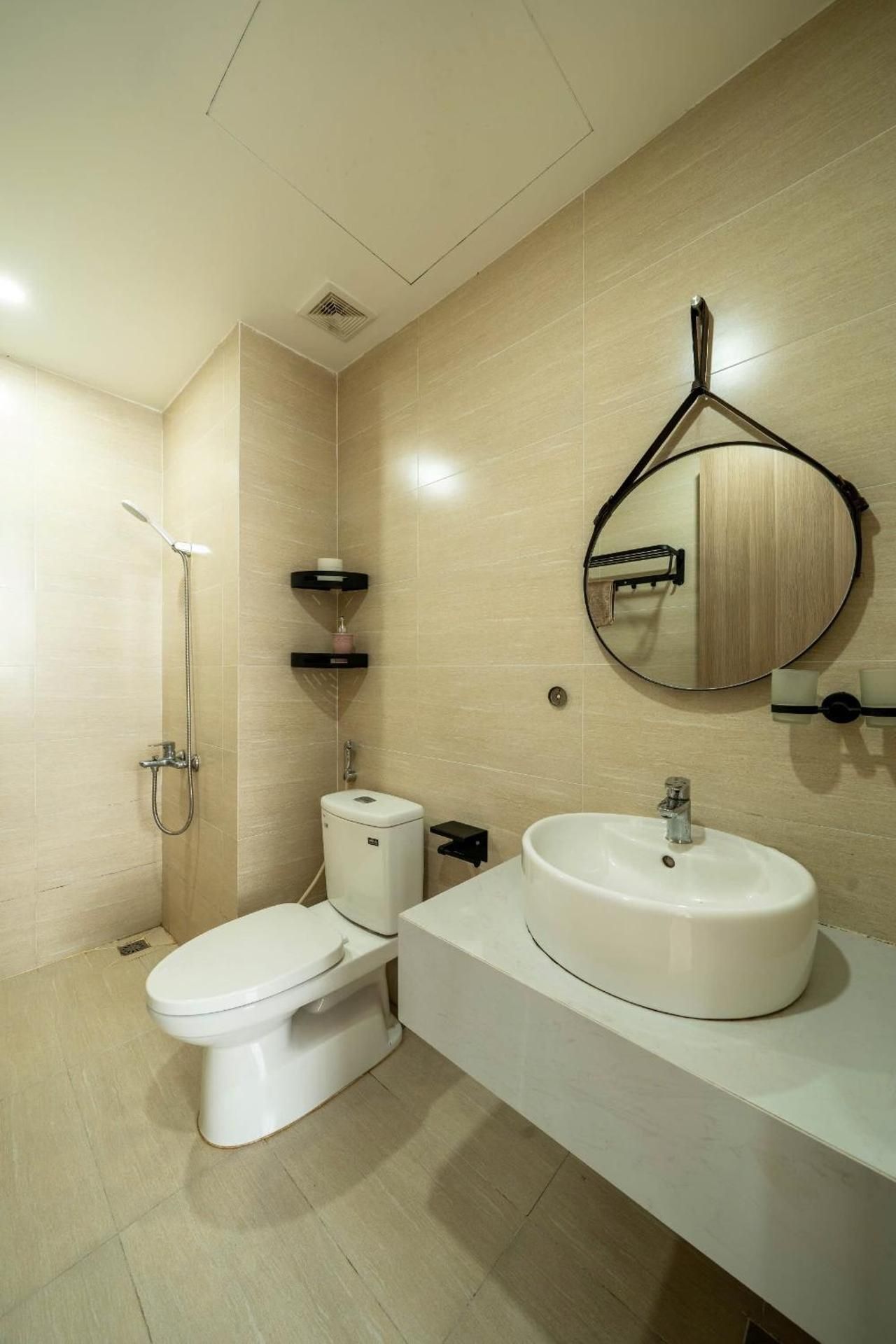 Two-Bedroom Deluxe Apartment with Balcony