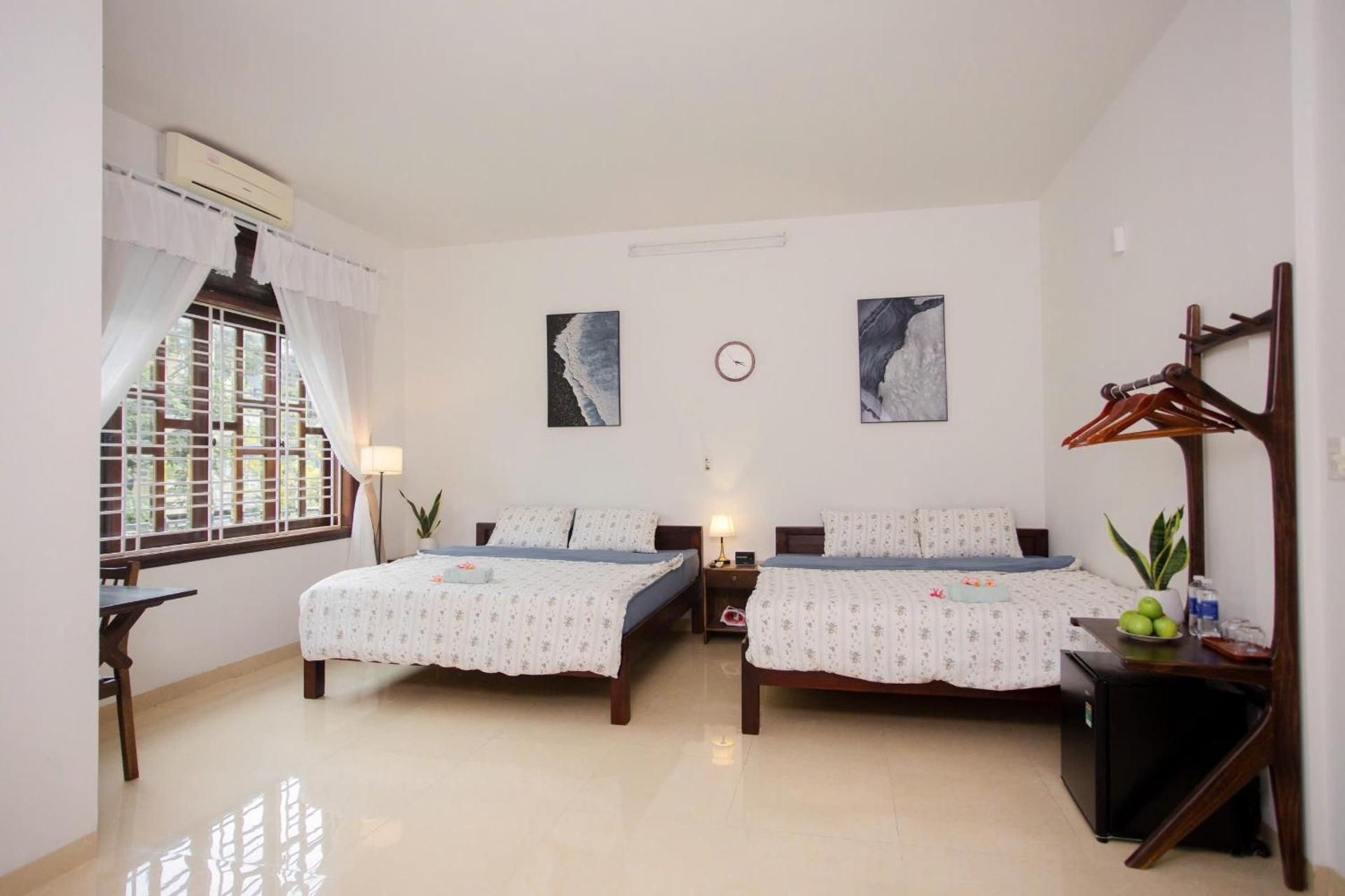 King Room with Two King Beds