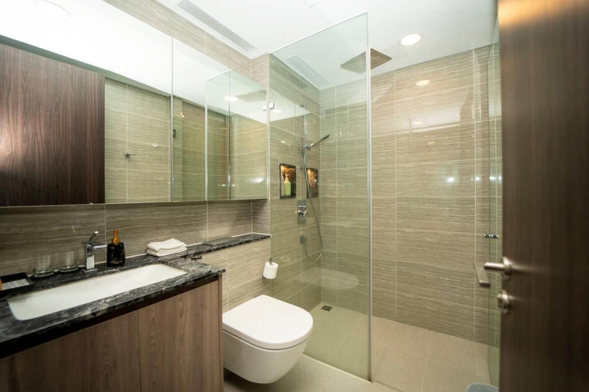Four-Bedroom Luxury Apartment