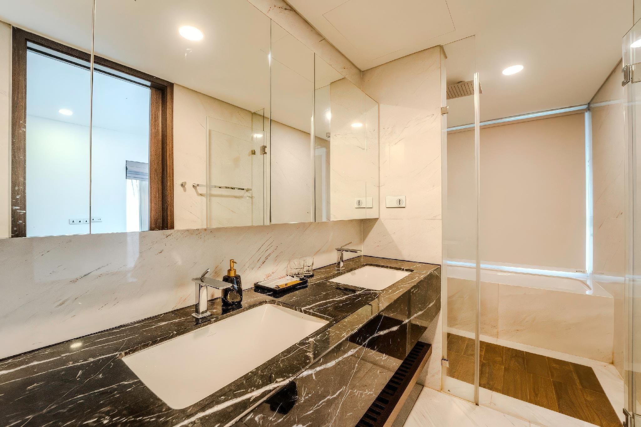 4 Bedroom Apartment