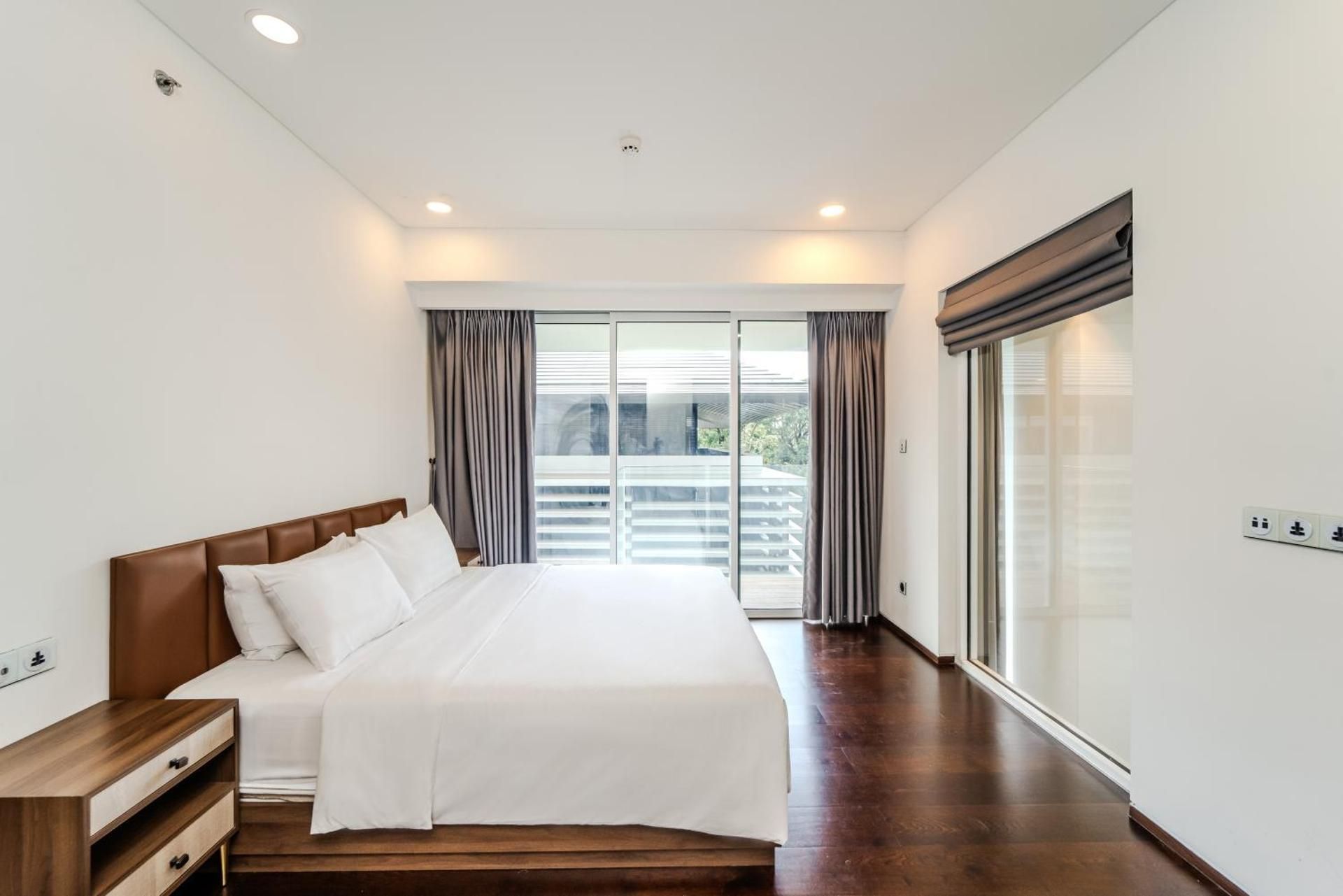 Four-Bedroom Apartment