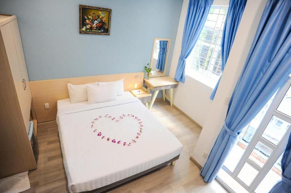 Deluxe Balcony Open View Room
