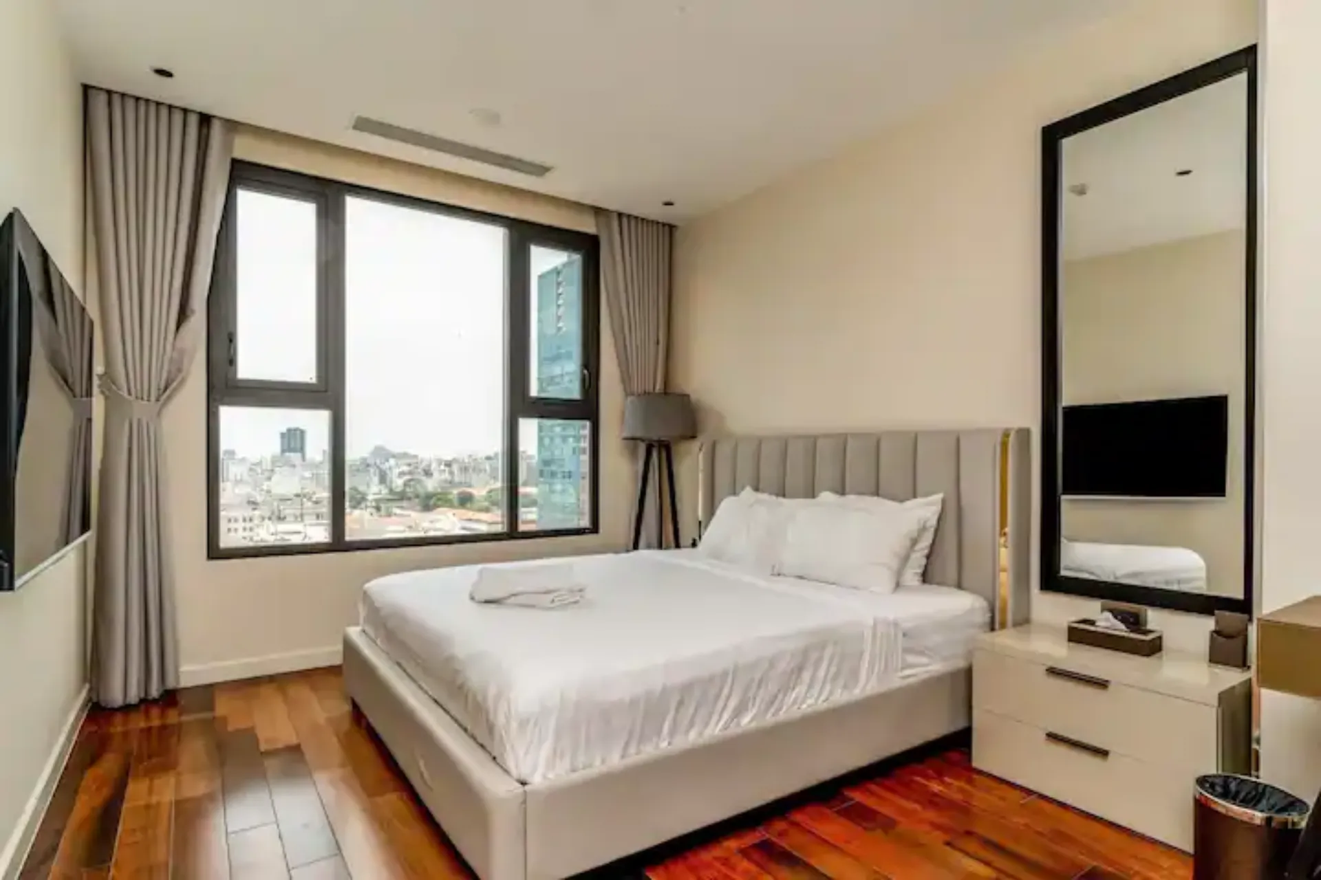 3-Bedroom Deluxe Apartment