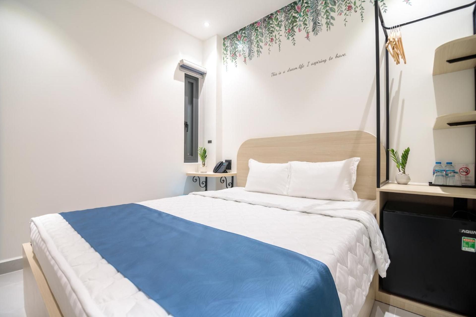 Superior Queen Bed