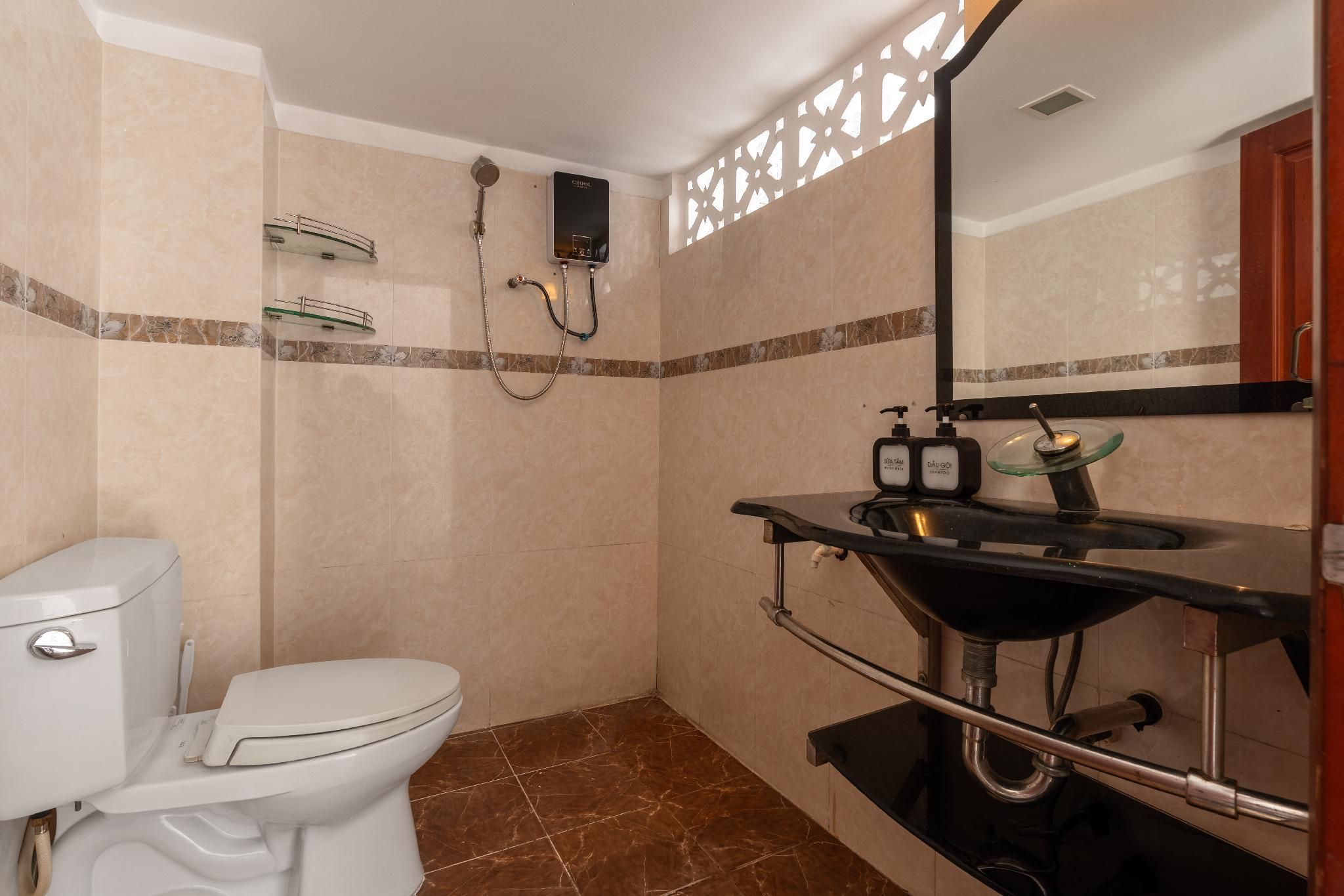  Premium Deluxe Pool Corner Double Double Room
