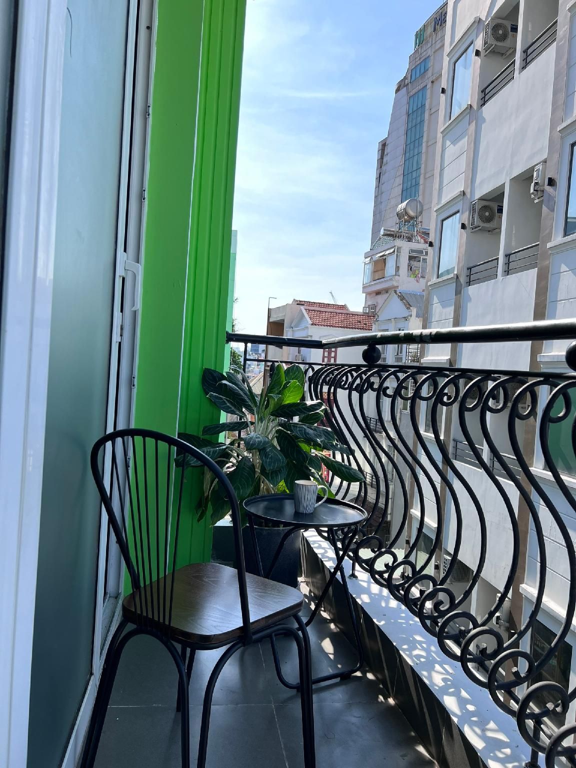 Studio Balcony