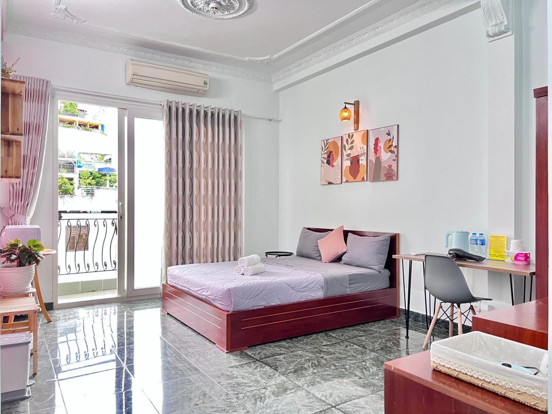 King Room with Balcony