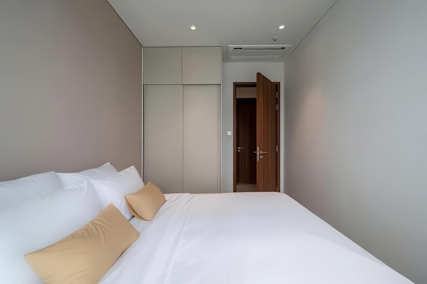 Three Bedroom Apartment