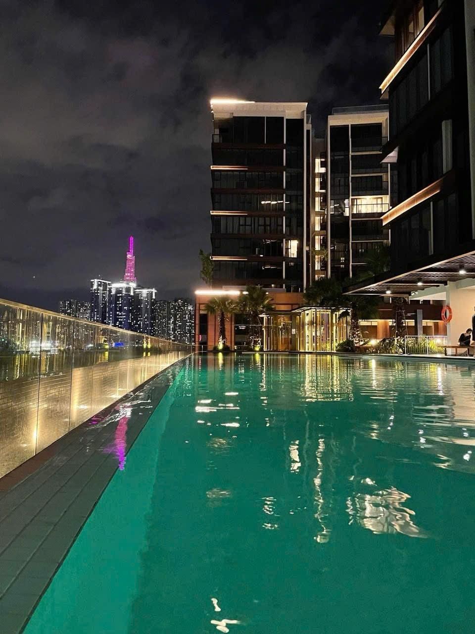 1b26d6857d4e3952f0be03759121e27e