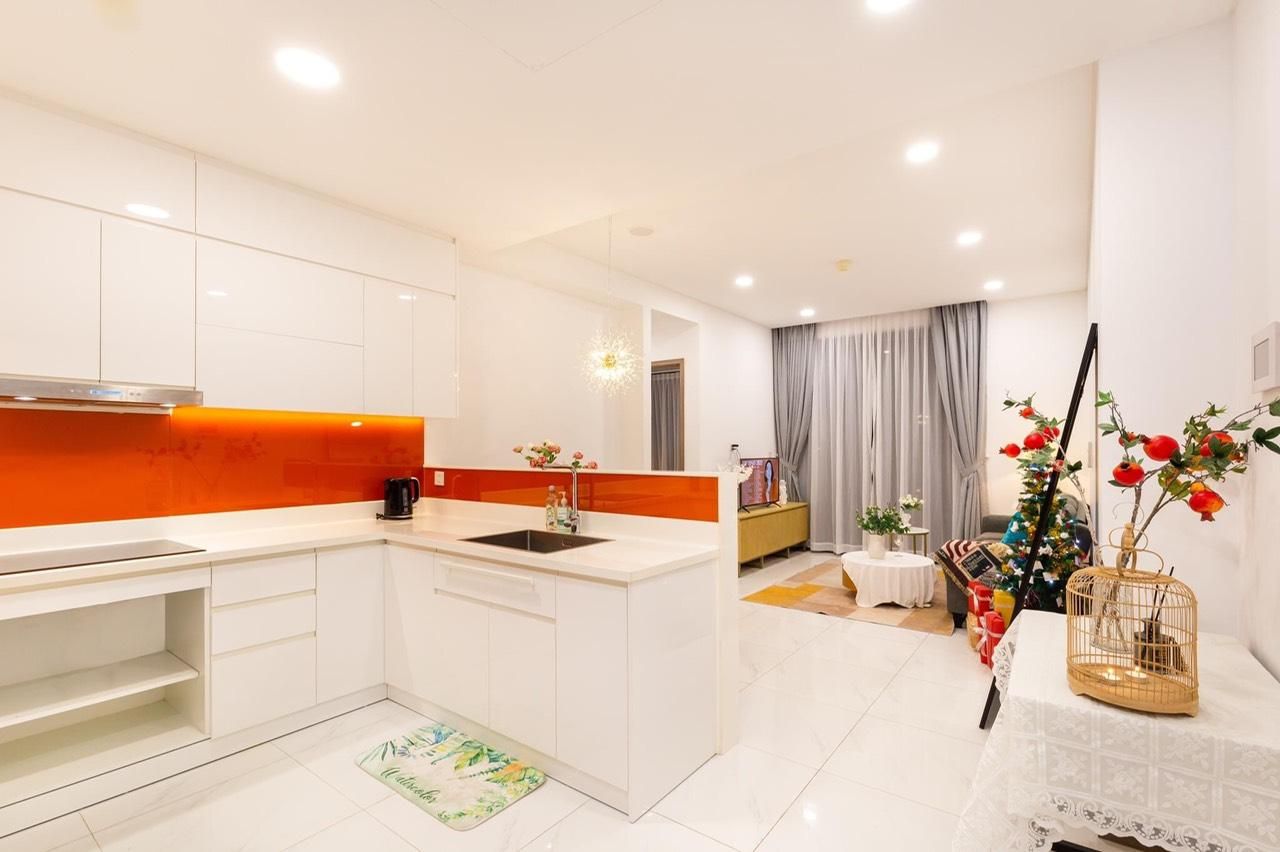 8e257695d69a2f483a7e81a9136f30a5