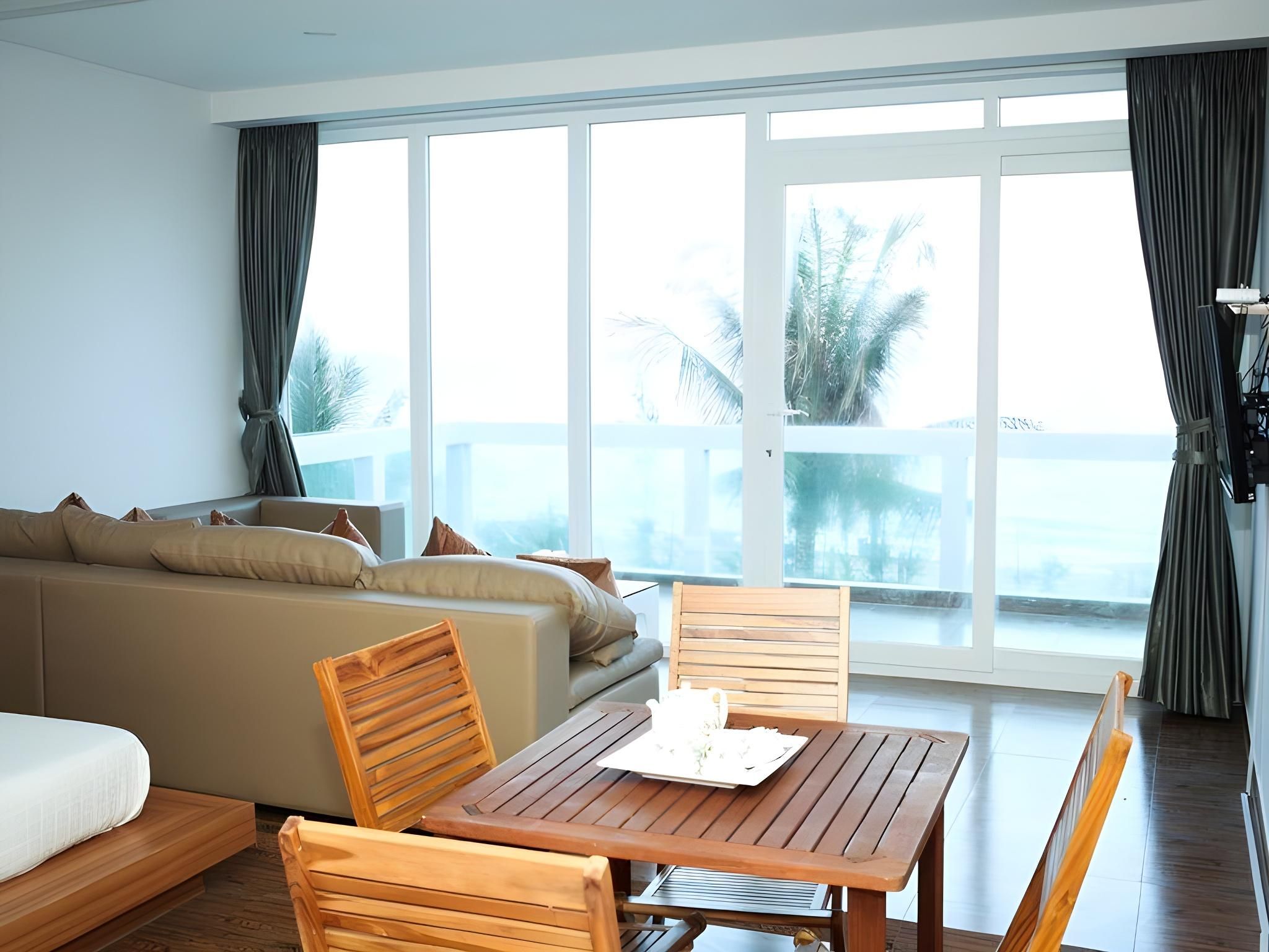 2 Bedroom Residence