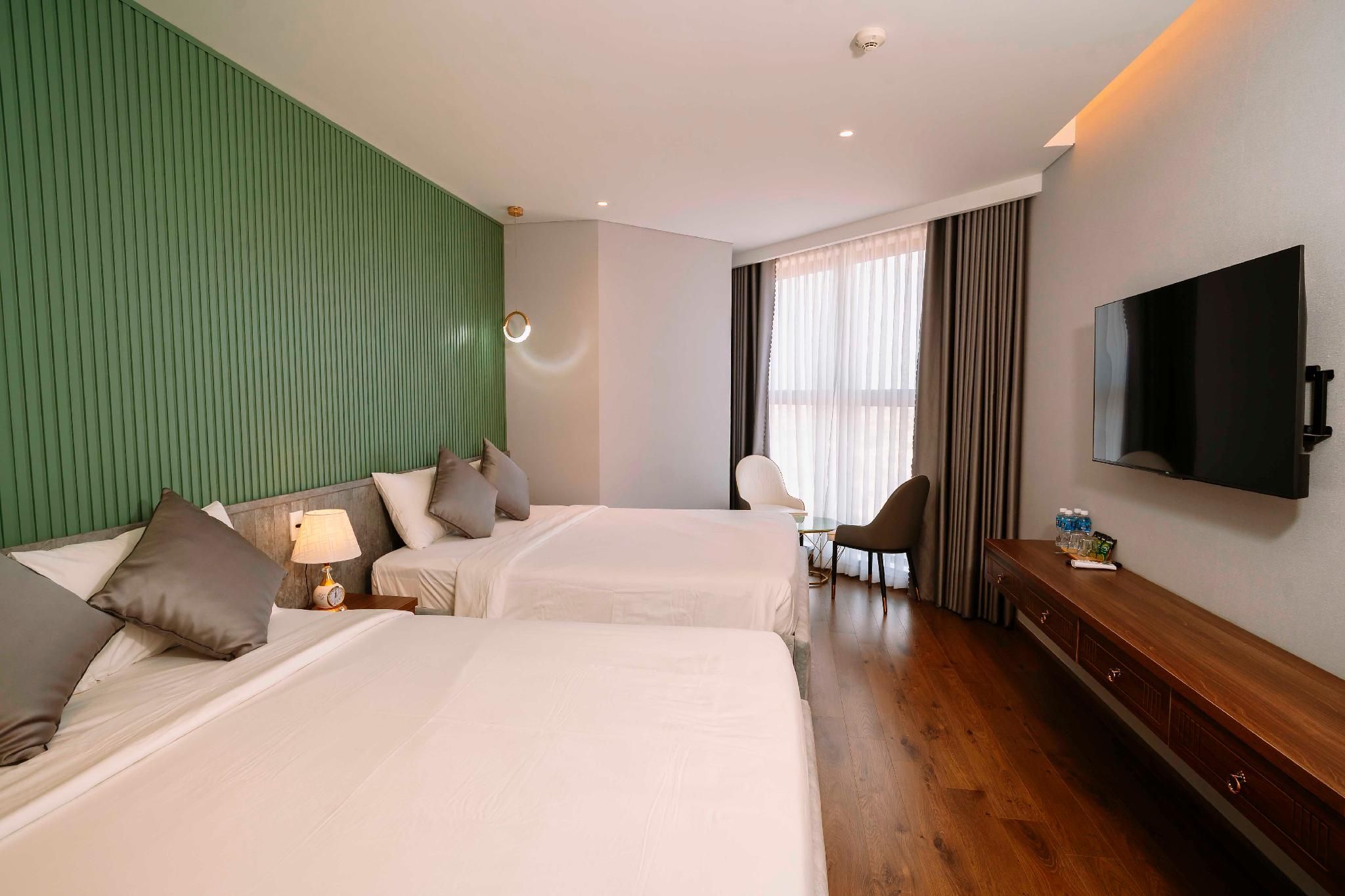 Family Sea View Room