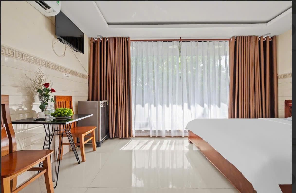 Bear Hotel & Homestay Standard Double Room 2