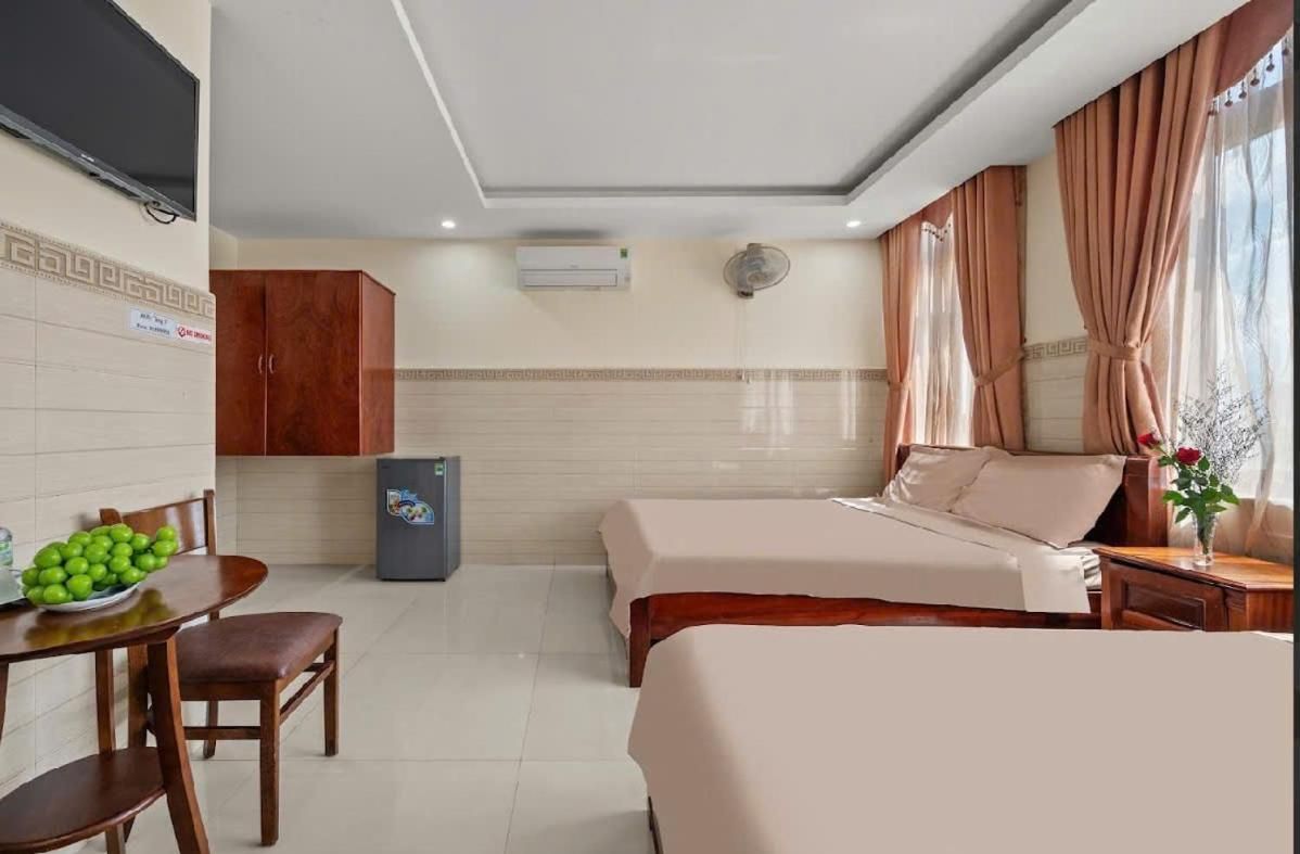 Bear Hotel & Homestay Family Room 3