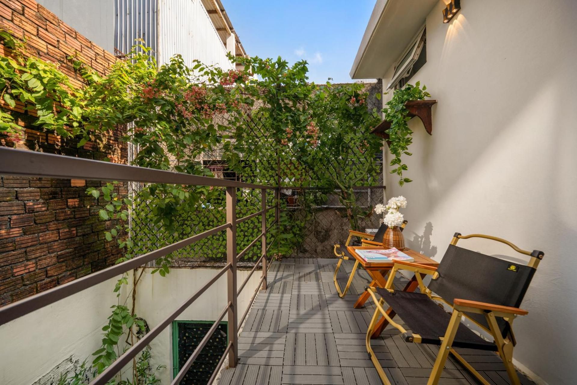 Two-Bedroom Apartment with Balcony