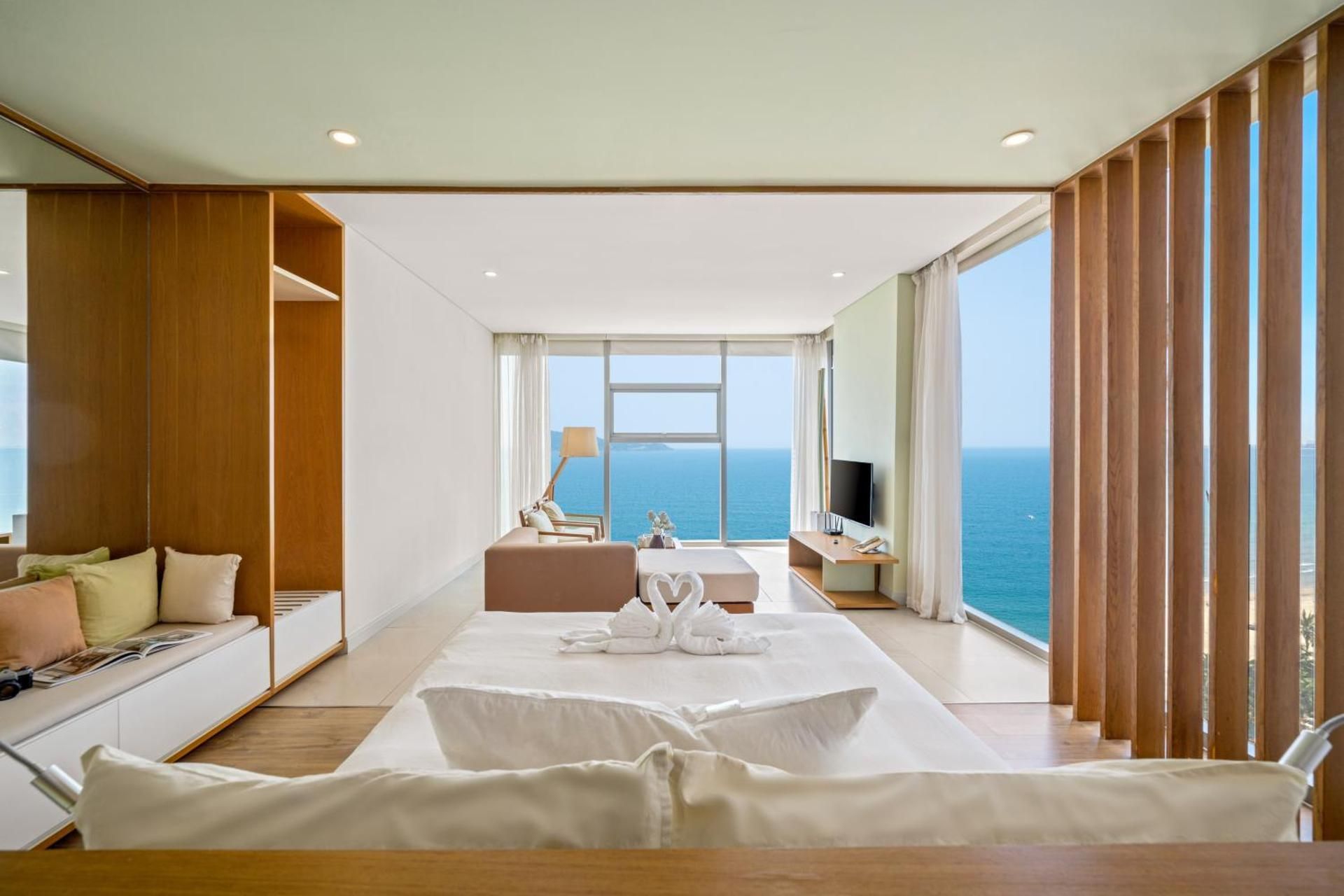 Two-Bedroom Apartment with Sea View