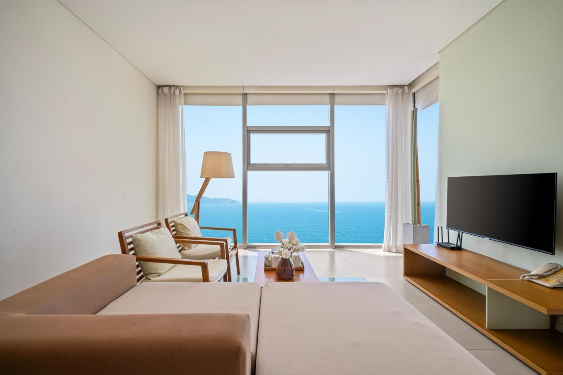 Junior Suite with Ocean View