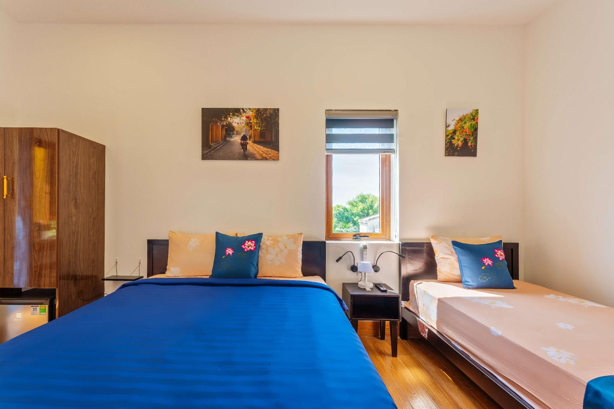 Family Balcony Room