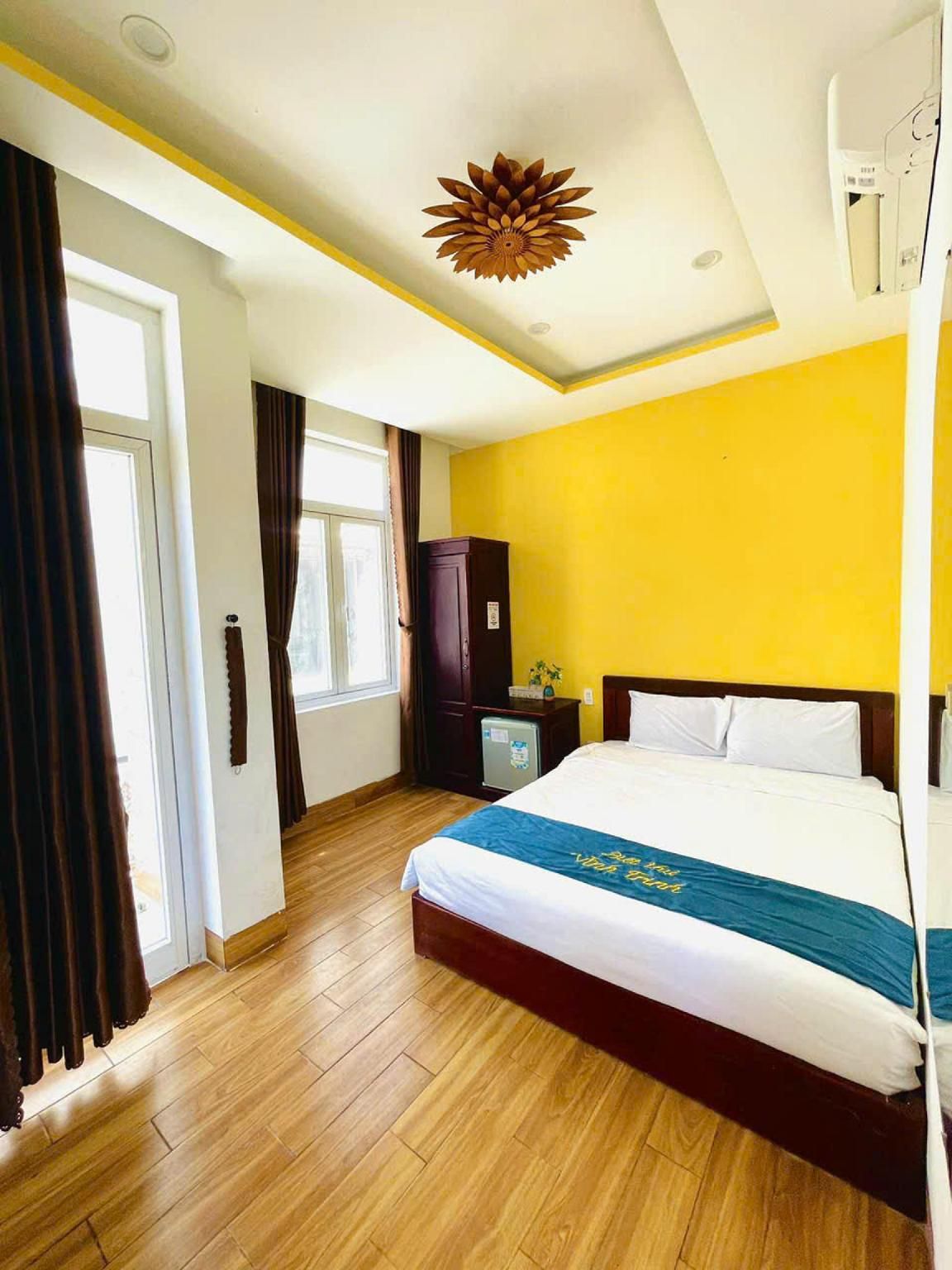 King Room with Balcony