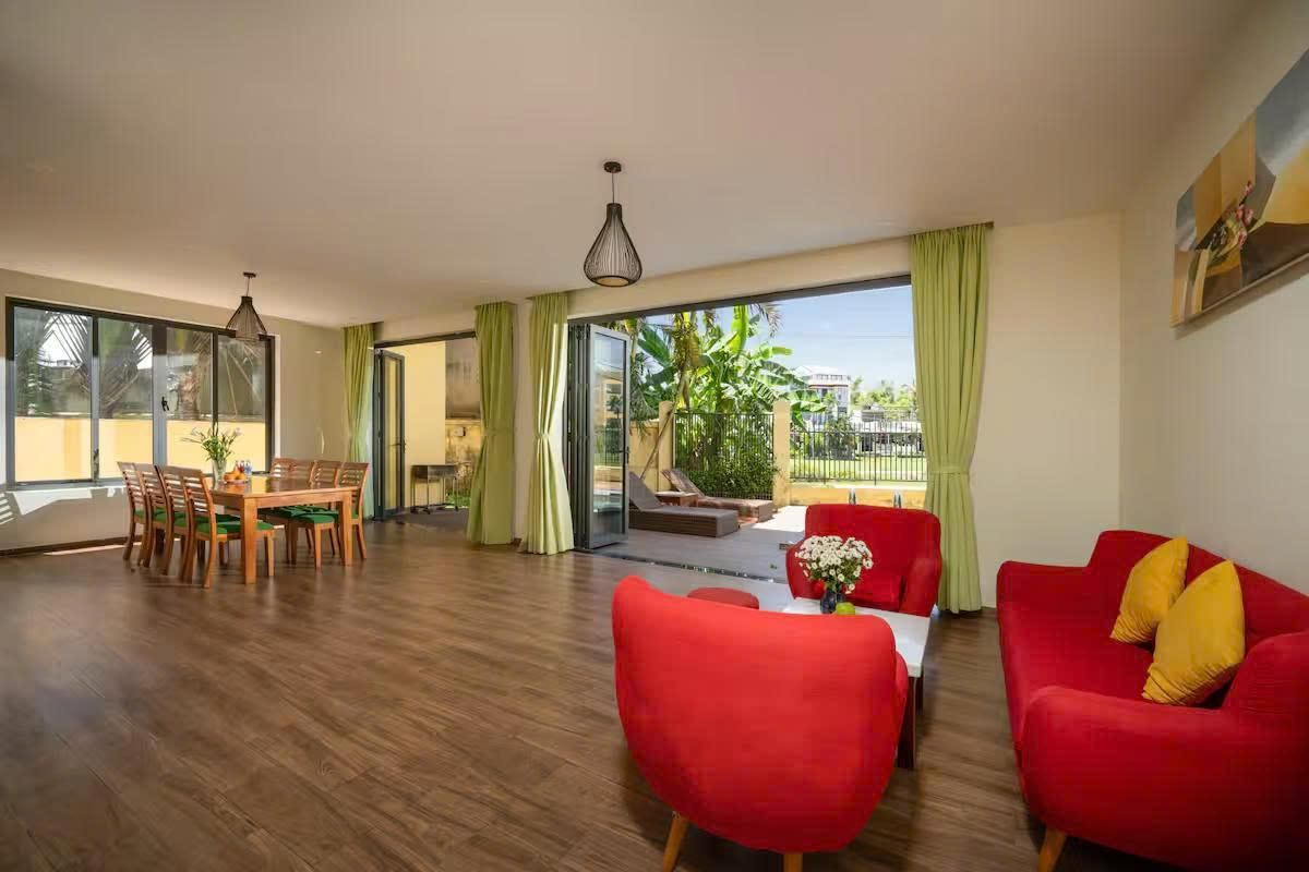 Deluxe Pool Villa