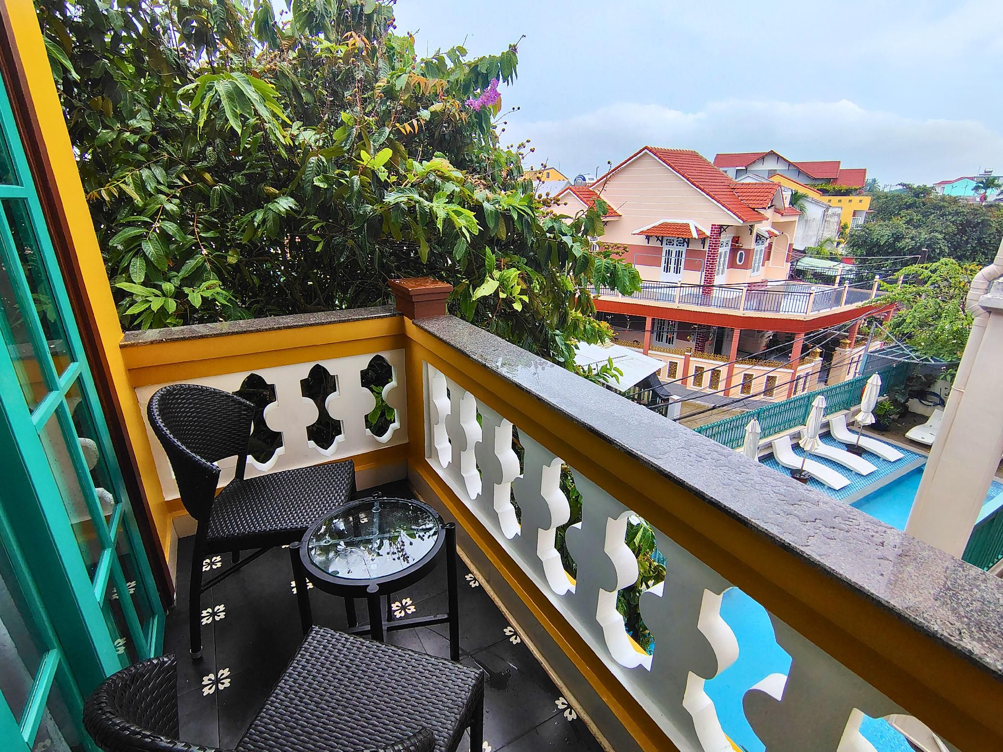 L'Heritage Riverside Hoi An Deluxe Triple With Balcony 2