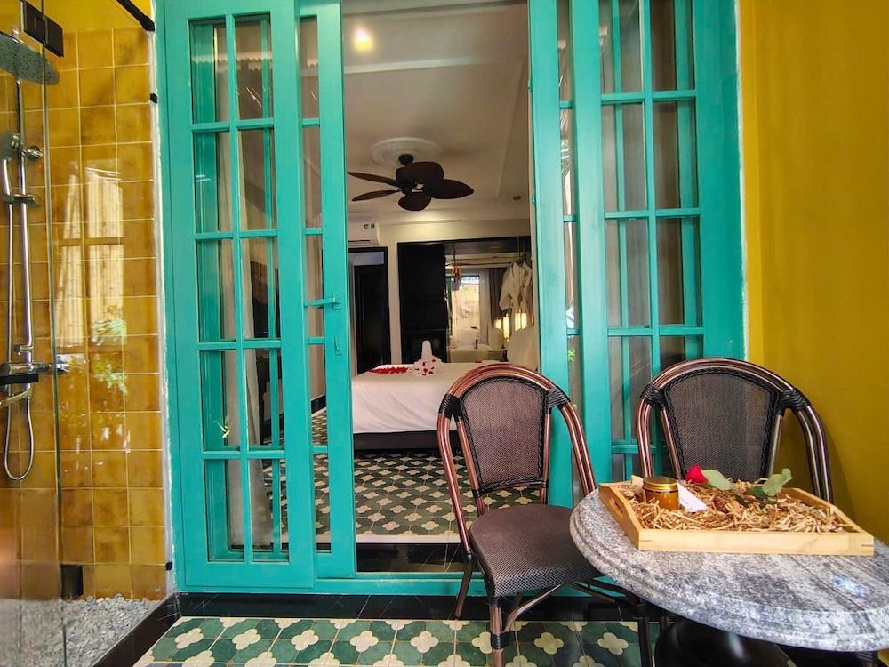 L'Heritage Riverside Hoi An Premium Double Room, 1 King Bed, Garden Area 6