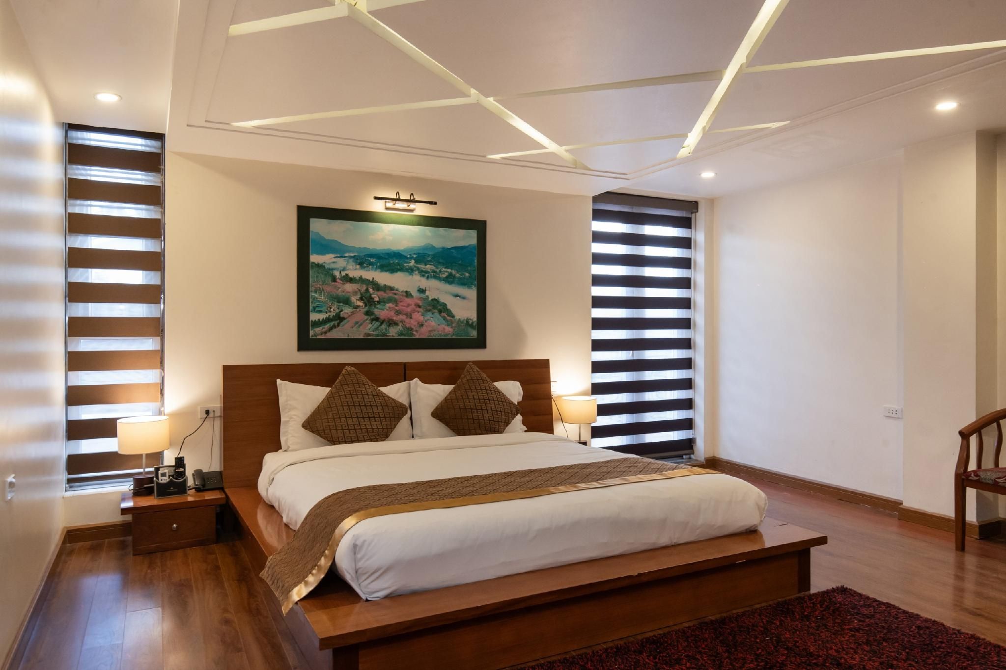 Executive Suite King City View